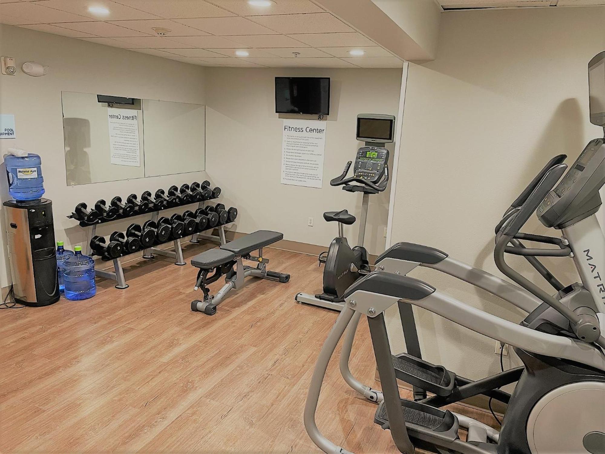 Holiday Inn Express Hotel & Suites Lincoln South By Ihg Bagian luar foto