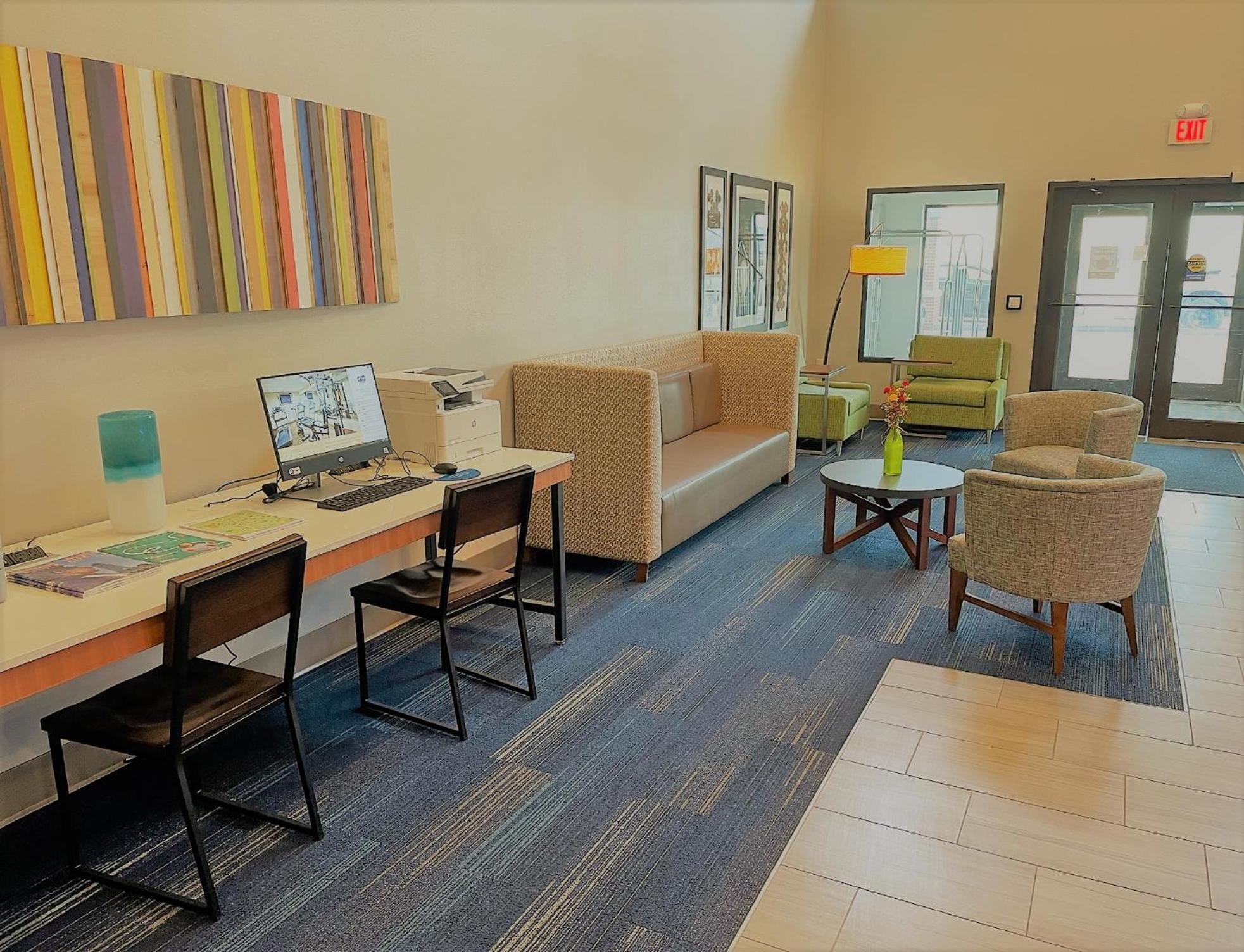 Holiday Inn Express Hotel & Suites Lincoln South By Ihg Bagian luar foto