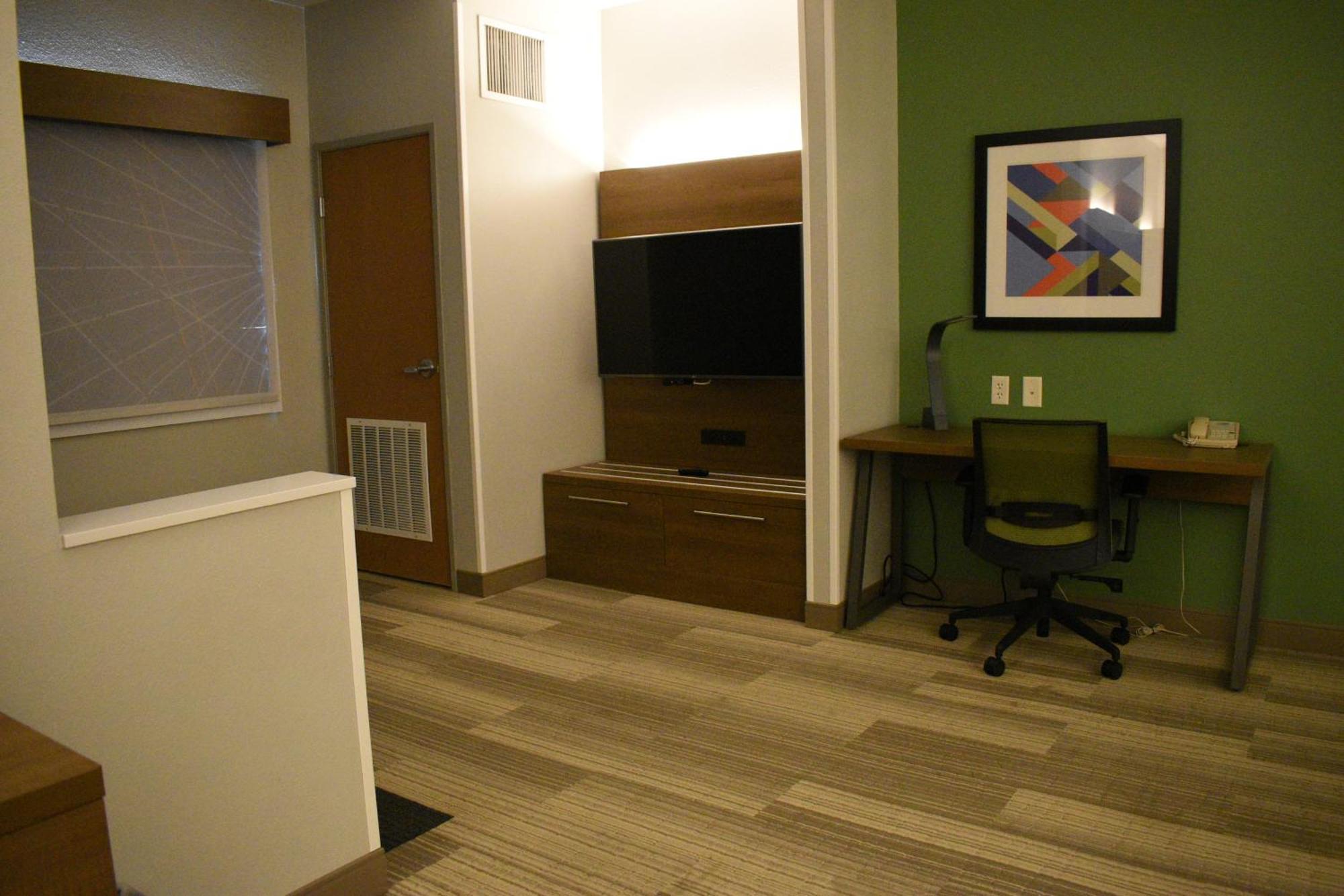 Holiday Inn Express Hotel & Suites Lincoln South By Ihg Bagian luar foto
